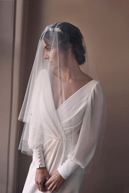 Abiti da sposa moderni e minimal 3