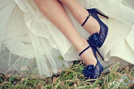 occhi a cuoricino appena viste queste scarpe...