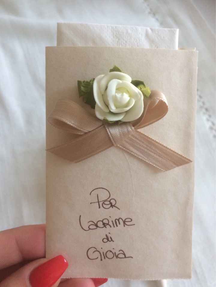 Coni porta riso/fazzoletti salva lacrime fai da te - 1