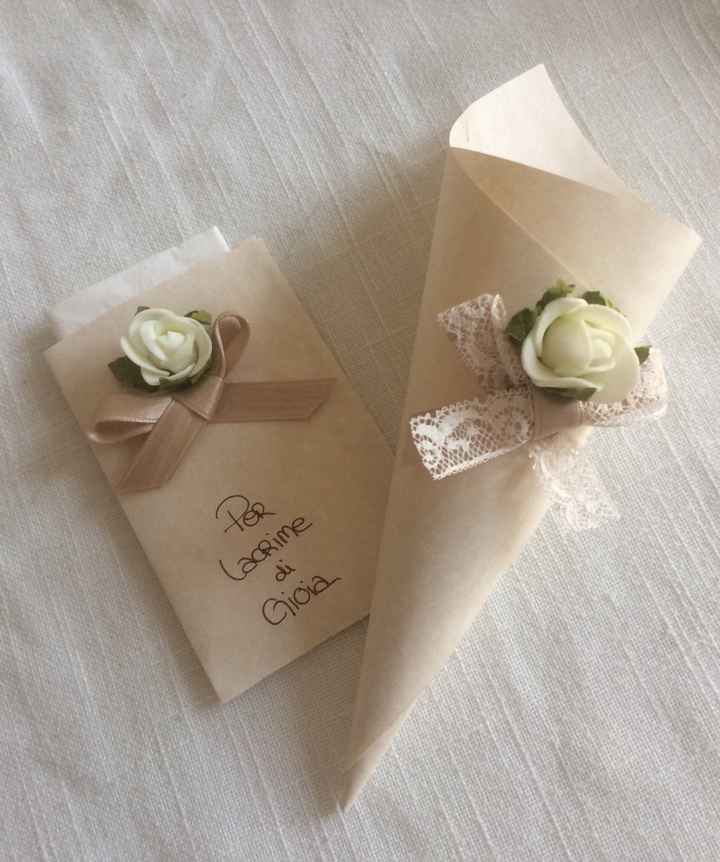 Coni porta riso/fazzoletti salva lacrime fai da te - 2