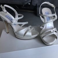 Aiuto cercasi scarpe sposa - 1