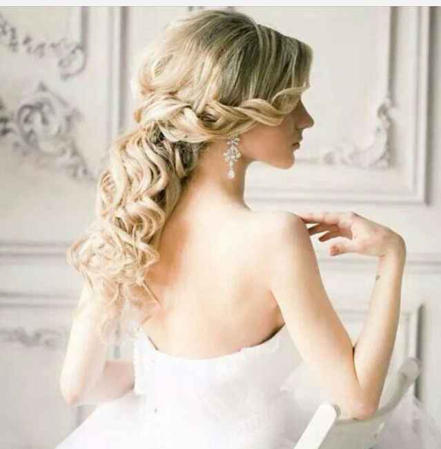 Idee per sposa con capelli ricci - 1