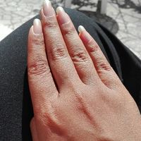 Mi fate vedere le vostre attuali unghie? - 1