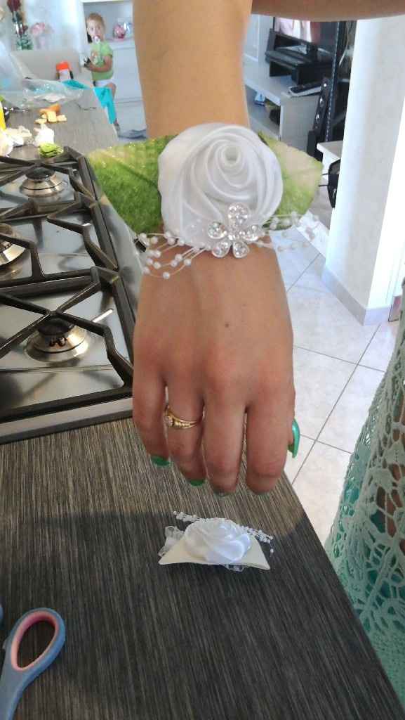 Corsage - 1