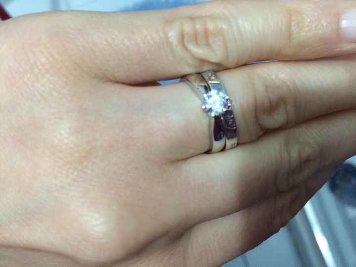 Ditemi che anche a voi l'anello di fidanzamento si muove! :( - 1