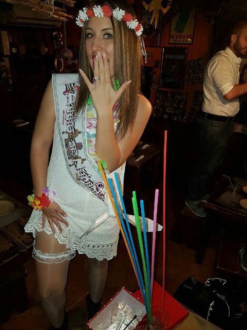  Addio al nubilato. - 2