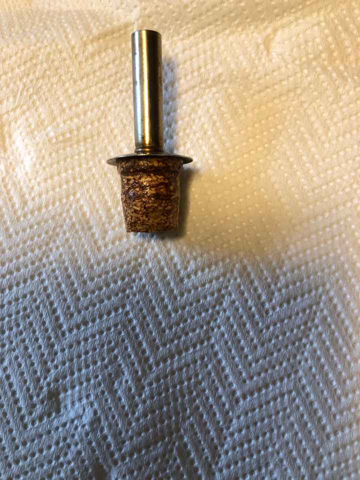 Bottigliette di olio come bomboniera - 1