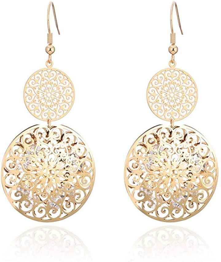 Che tipo di orecchini? - 1