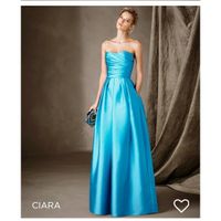Quale abito vi piace di più tra questi due? - 2