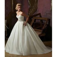 L'abito da sposa di crystle stewart - 1