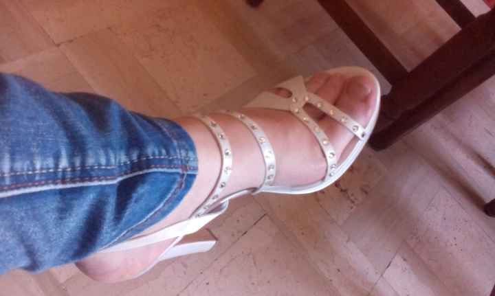 Scarpe trovate - 1