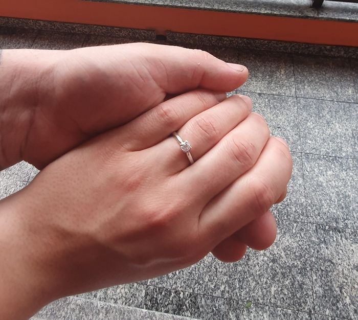 I vostri anelli di fidanzamento: vogliamo vederli! 31