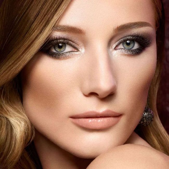  Sposine con gli occhi chiari, che trucco sceglierete per il giorno delle vostre nozze? Consigli? - 