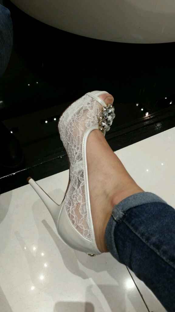 Le miei scarpeeeee - 1