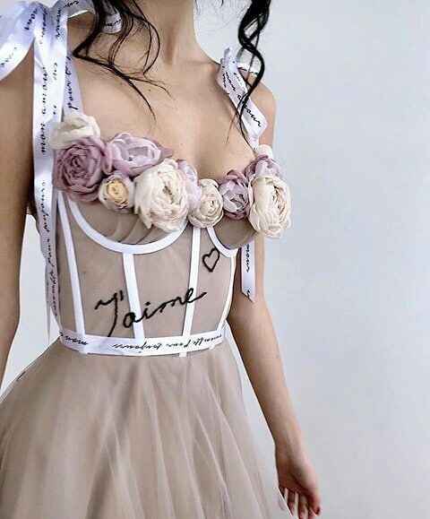 Sos: ricerca Abito Arina Boganova per ricevimento informale - 1