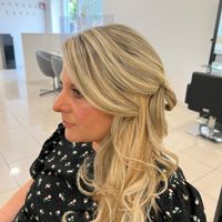 Quale vi piace?io ho scelto la seconda,la prima la so fare anche io,😂🤣 - 1