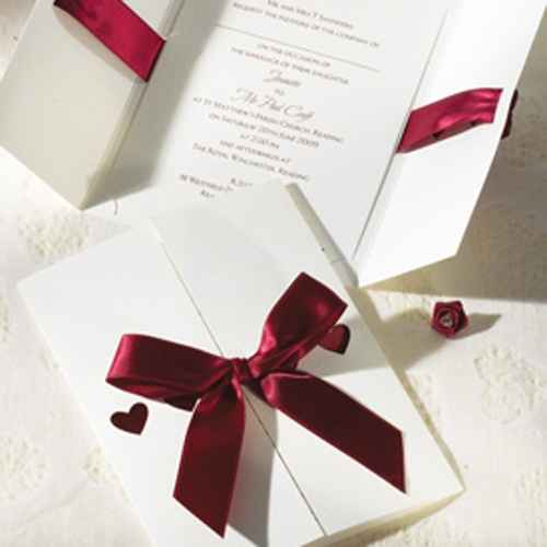 un matrimonio dark red