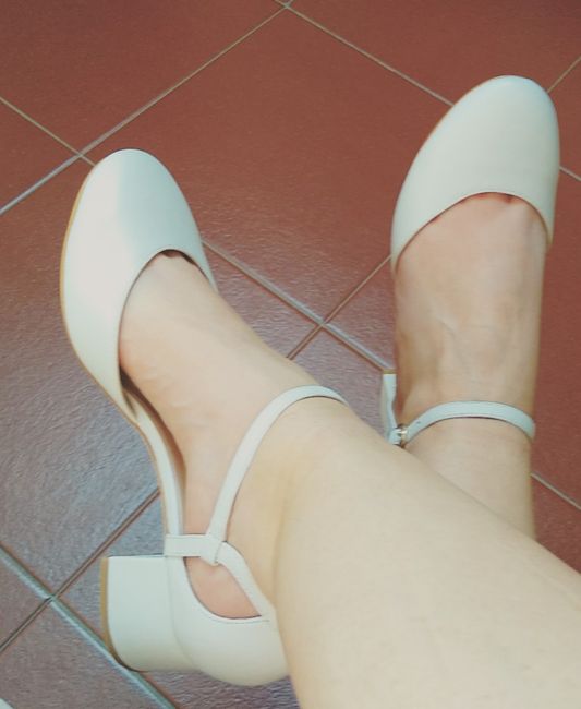 Finalmente scarpe! - 1