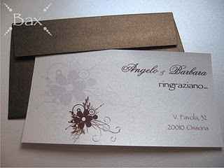 allestimento marrone