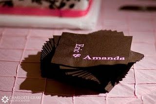 allestimento marrone