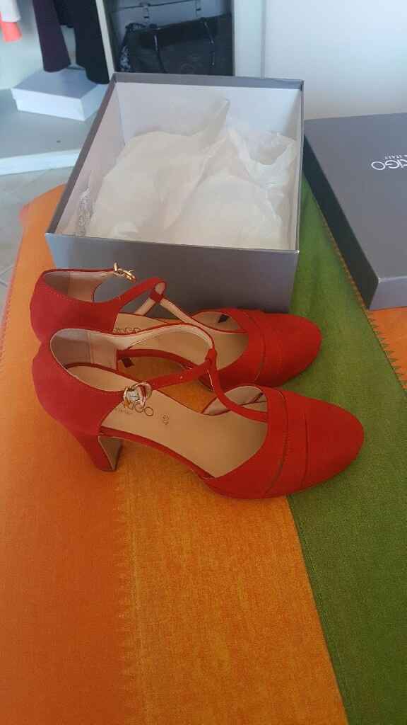 Scarpe trovate.... pazzia le ho prese rosse ?? - 1