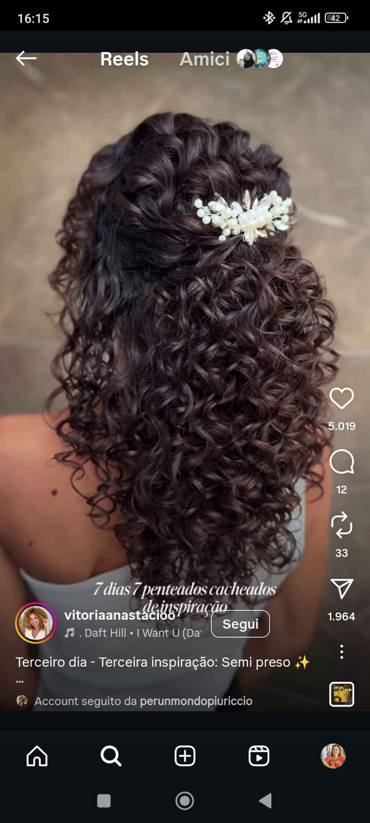 Acconciature capelli ricci - 2