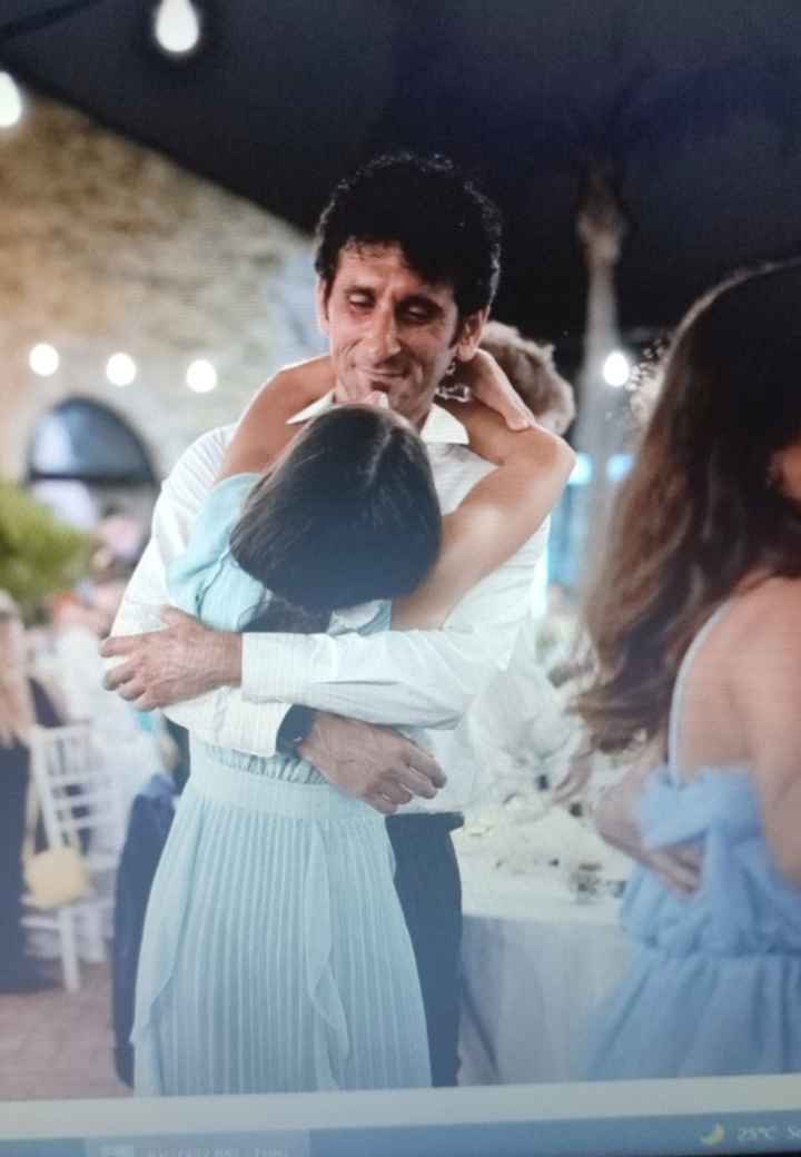 Postate una foto di voi due 👇 - 1