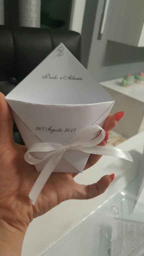 Coni confettata e origami portariso - 1