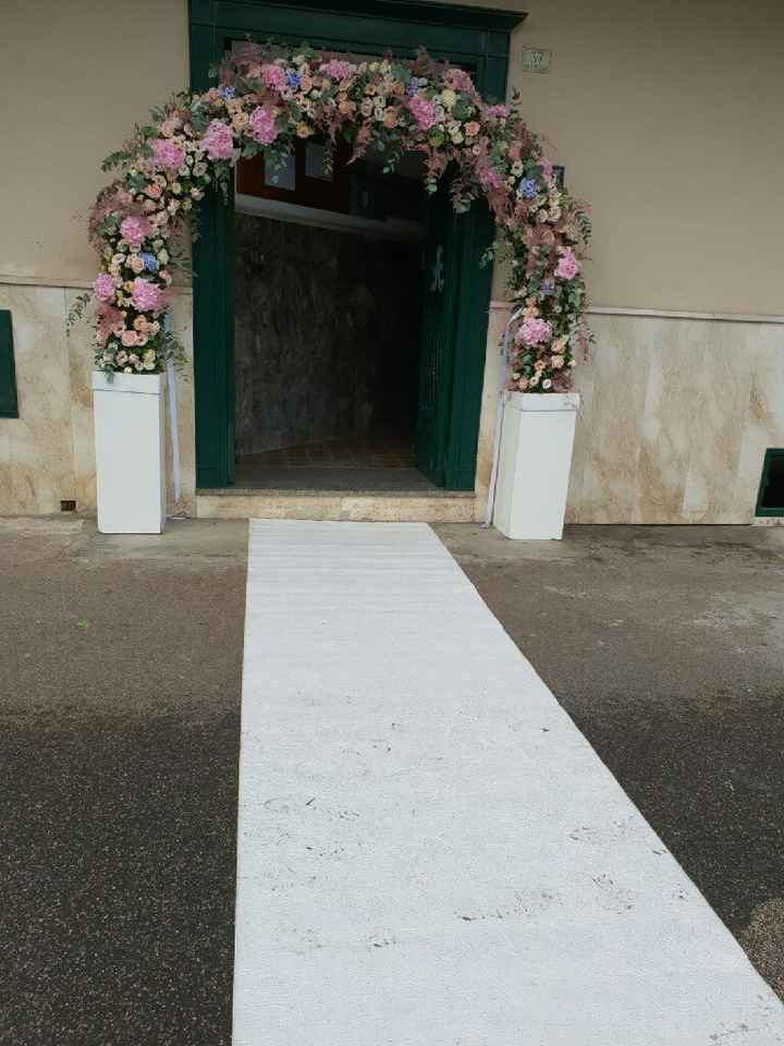 Fiori portone sposa - 1