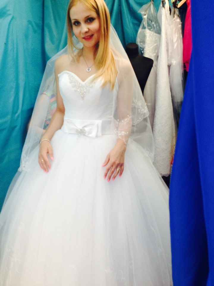 -4 giorni il vestito - 1