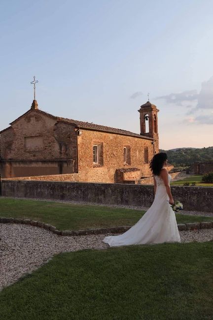 Il vostro vestito da sposa ha la coda? 3