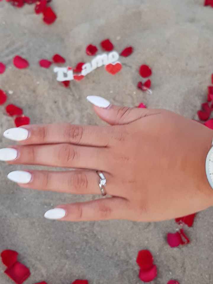  Com'è il vostro anello di fidanzamento? - 1