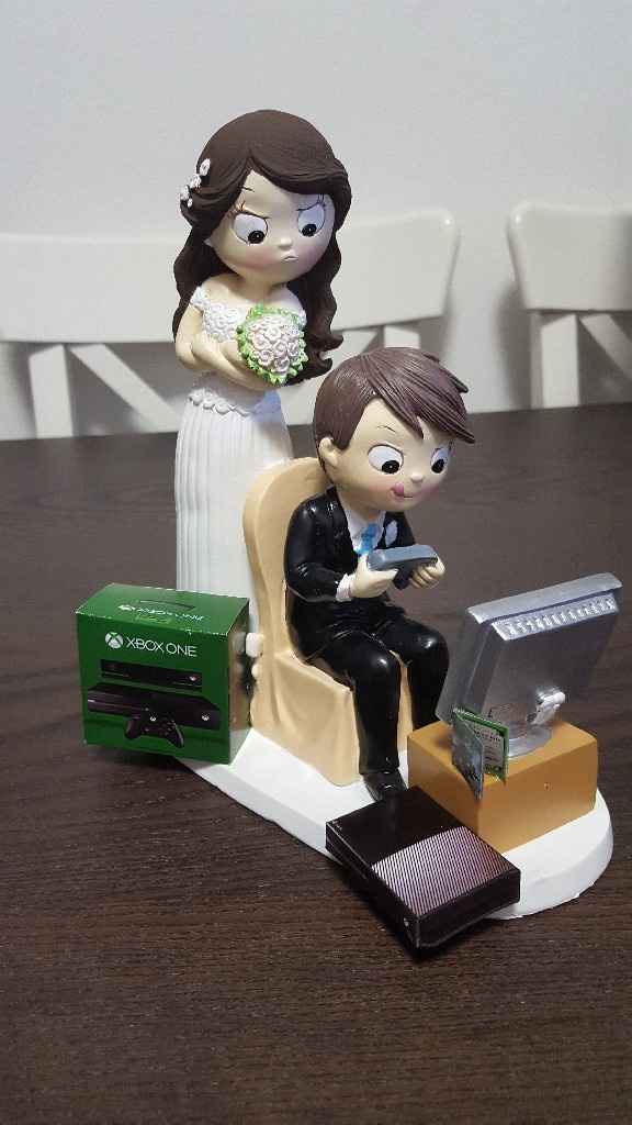 Cake topper - 1