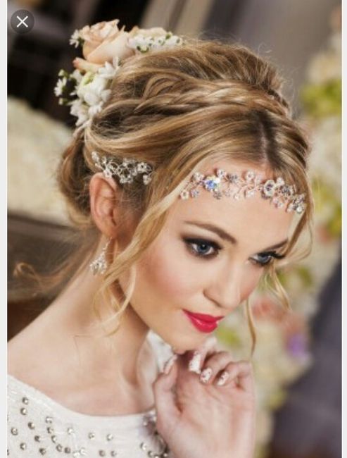 Sposine che amano il diadema - 1