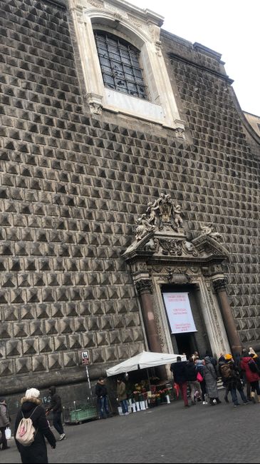 Costo chiesa del gesu nuovo a napoli 2