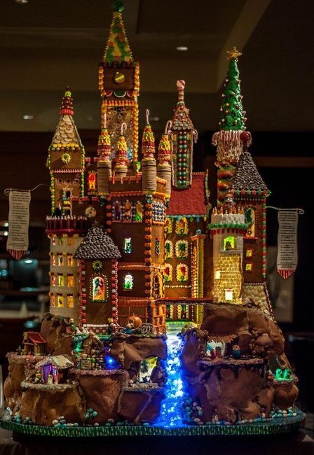 Christmas wedding cake! 12