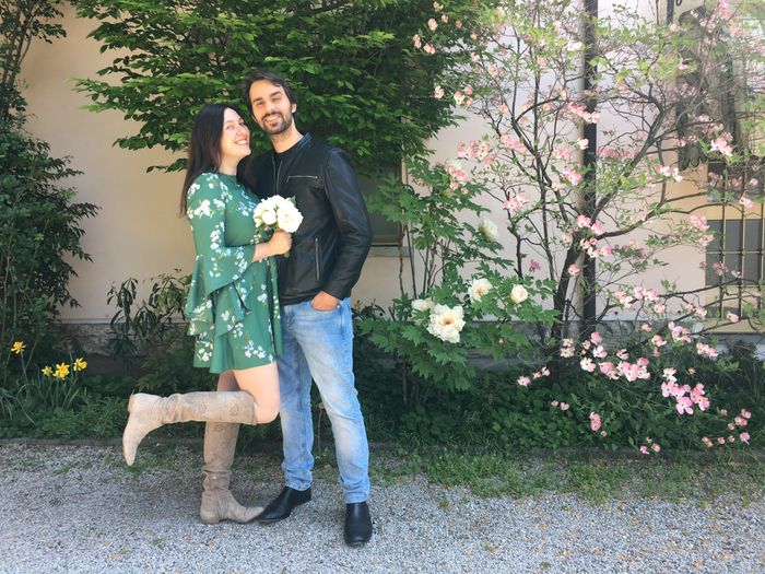 Di che colore sarà il vostro abito per la promessa di matrimonio? 7