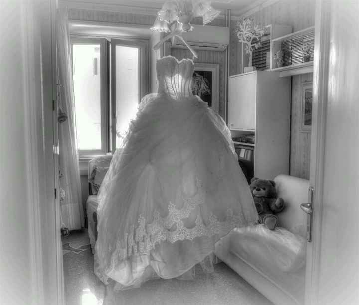 Mi fate vedere i vostri abiti? - 1