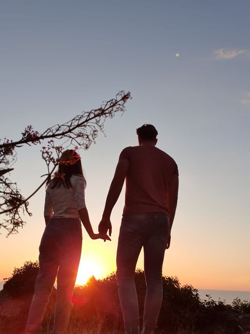 Postate una foto di voi due 👇 - 1