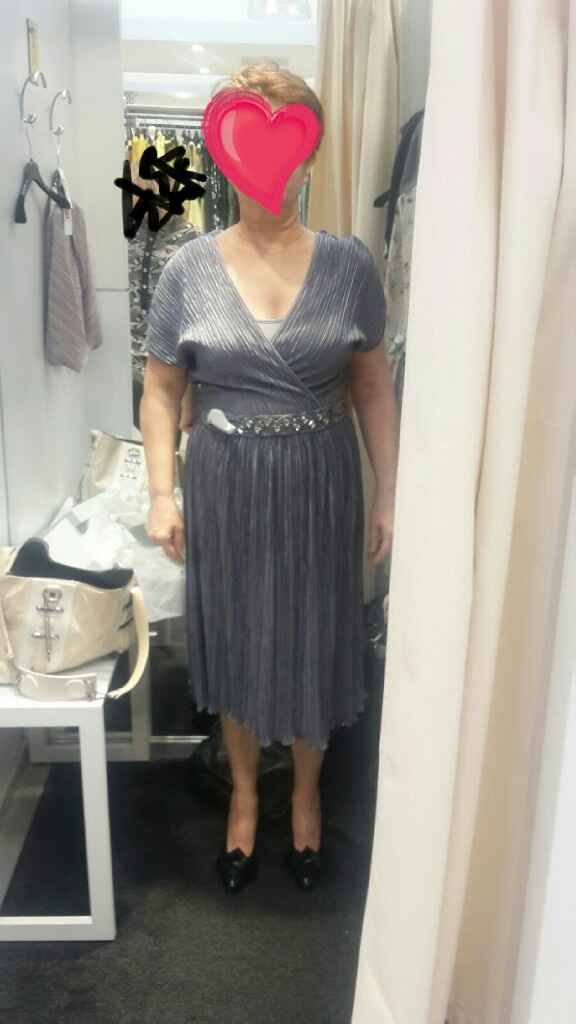 Alla ricerca dell'abito mamma - 1