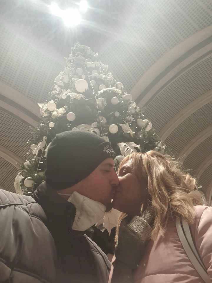 Postate una foto di voi due 👇 - 1