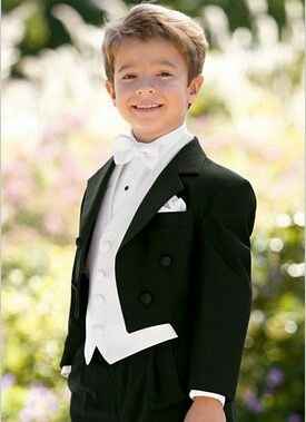 Un bambino grandicello portafedi.. - 3