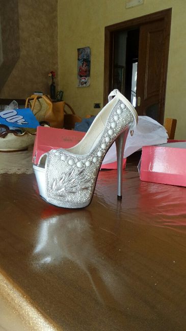 Fatemi vedere le vostre scarpeeeeeee!! - 1