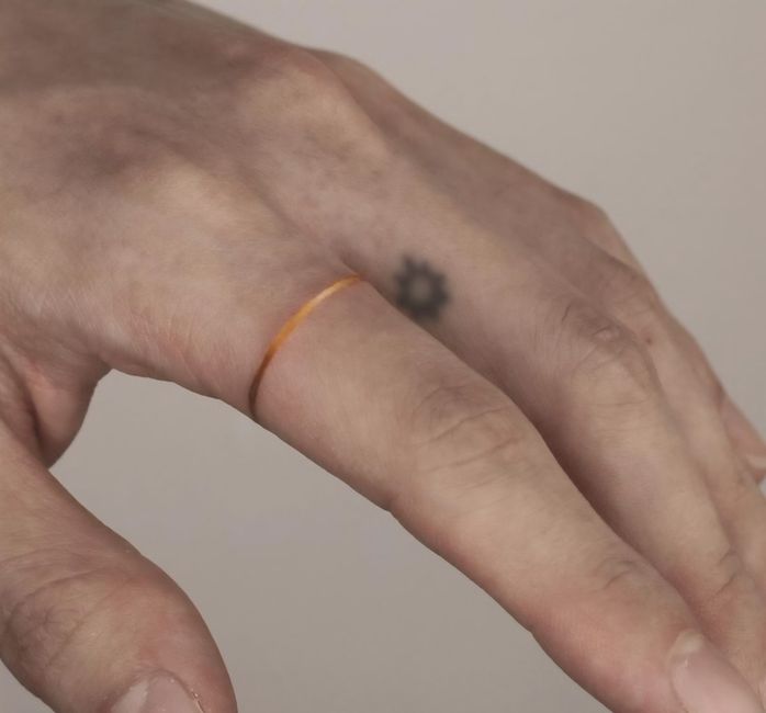 Fedi tatuate e fedi vere e proprie 1