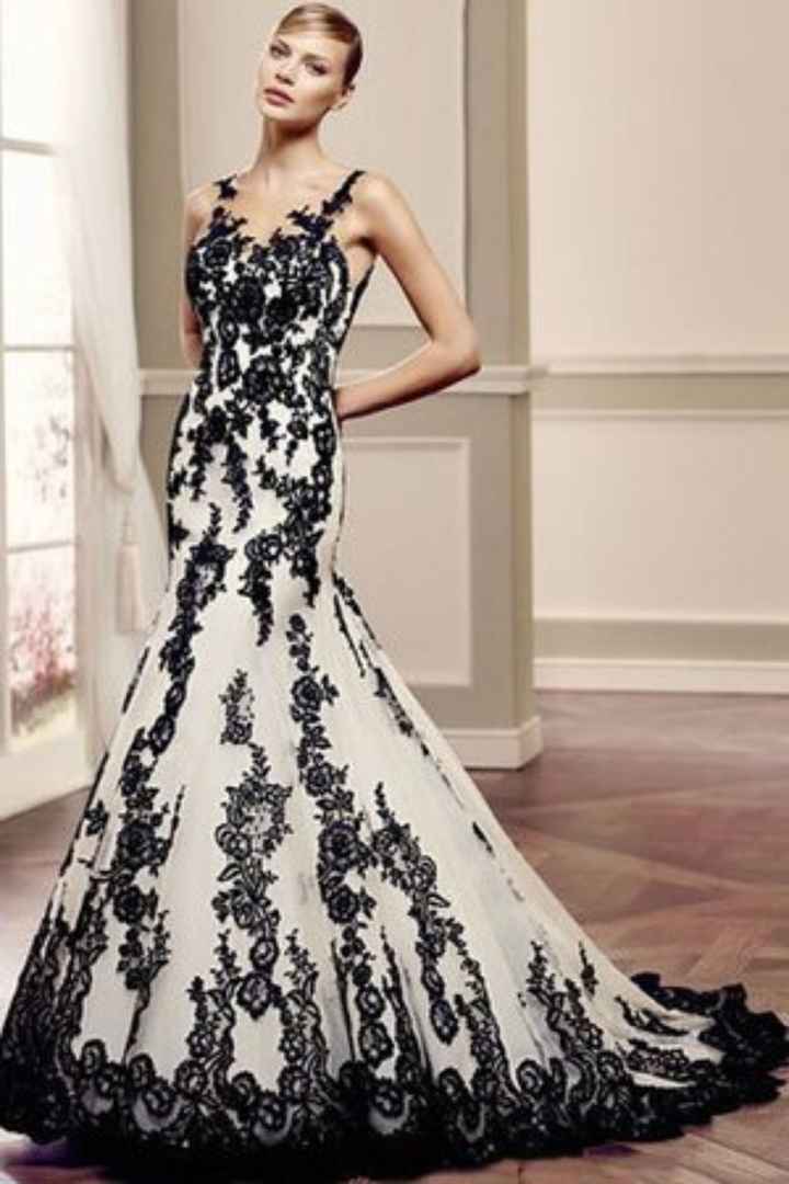 Abito con un pizzico di nero - 1