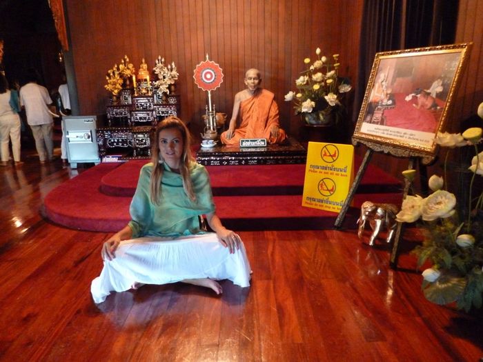 .............................