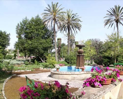 Villa Zaira di giorno