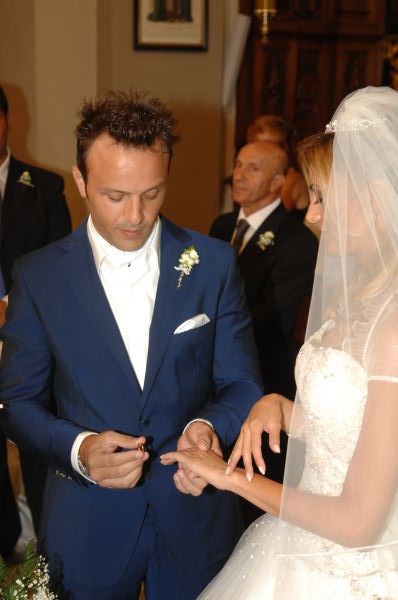 .........................