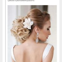 Acconciature capelli ricci sciolti o semi raccolti - 3