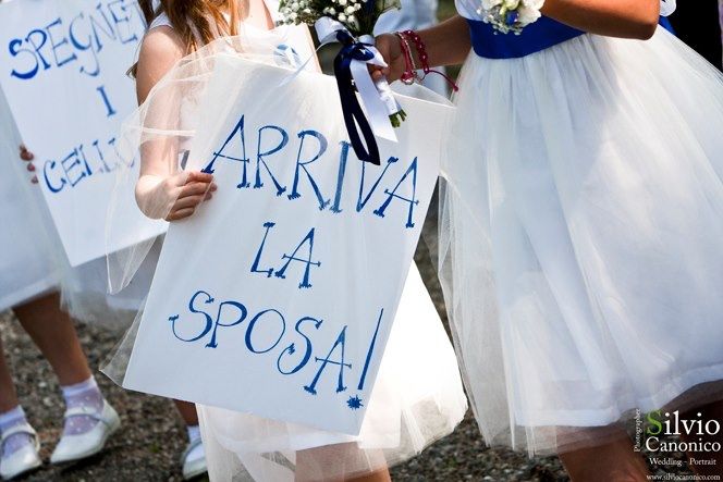 Cosa fate portare alle damigelline? - 1